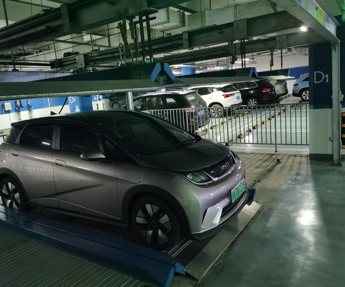湖北省負二正三地坑式PSH5D2五層升降橫移機械式停車設備